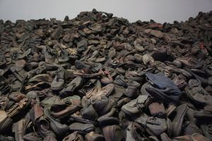 Chaussures de déportés juifs de Birkenau